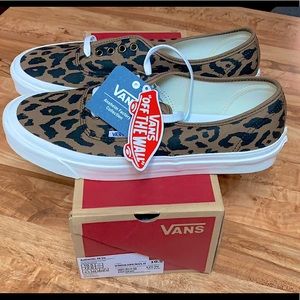 Authentic 44 Dx “OG Leopard” Vans